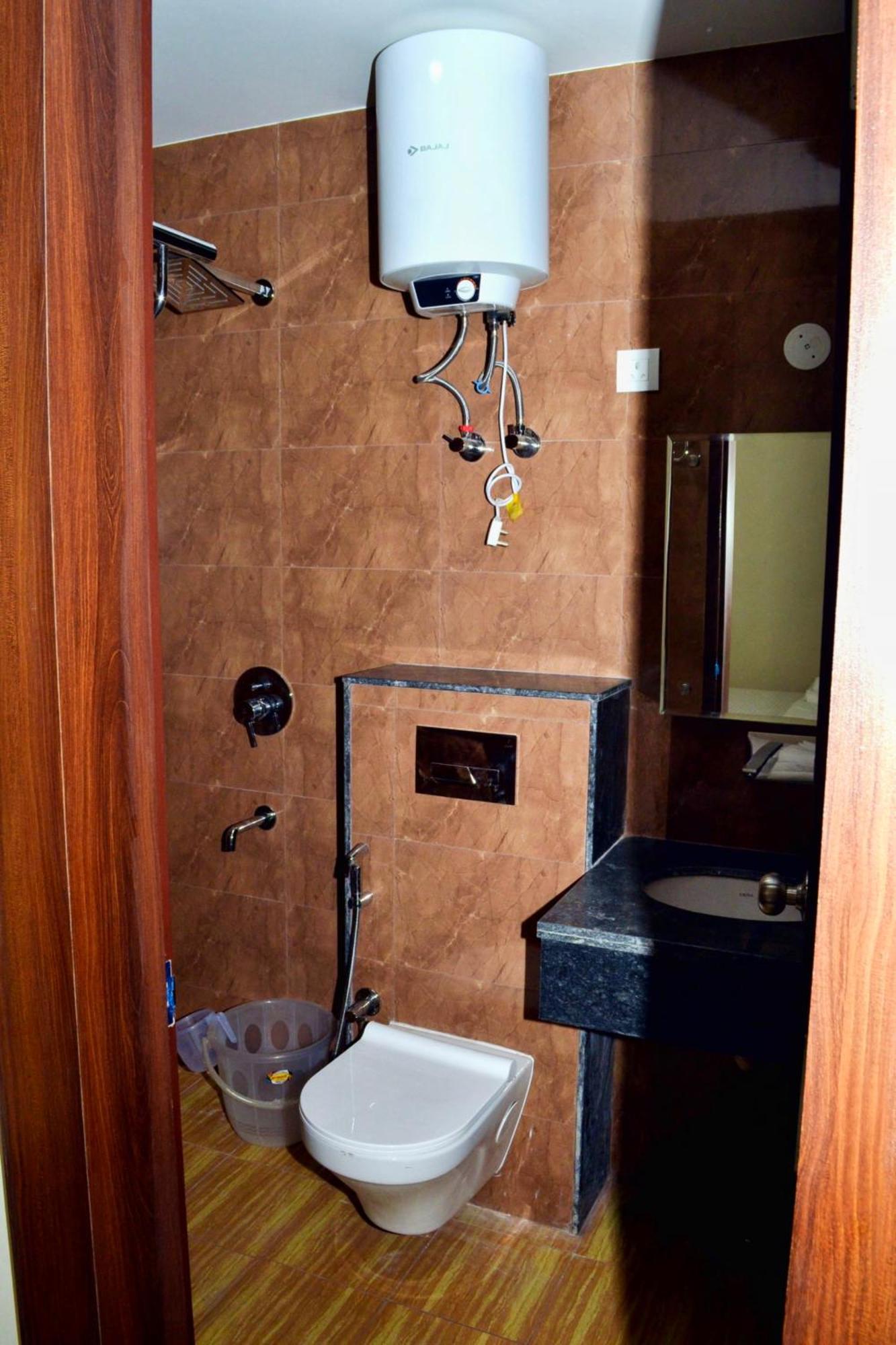 Glace Stay Inn Near Igi Airport Nueva Delhi Exterior foto